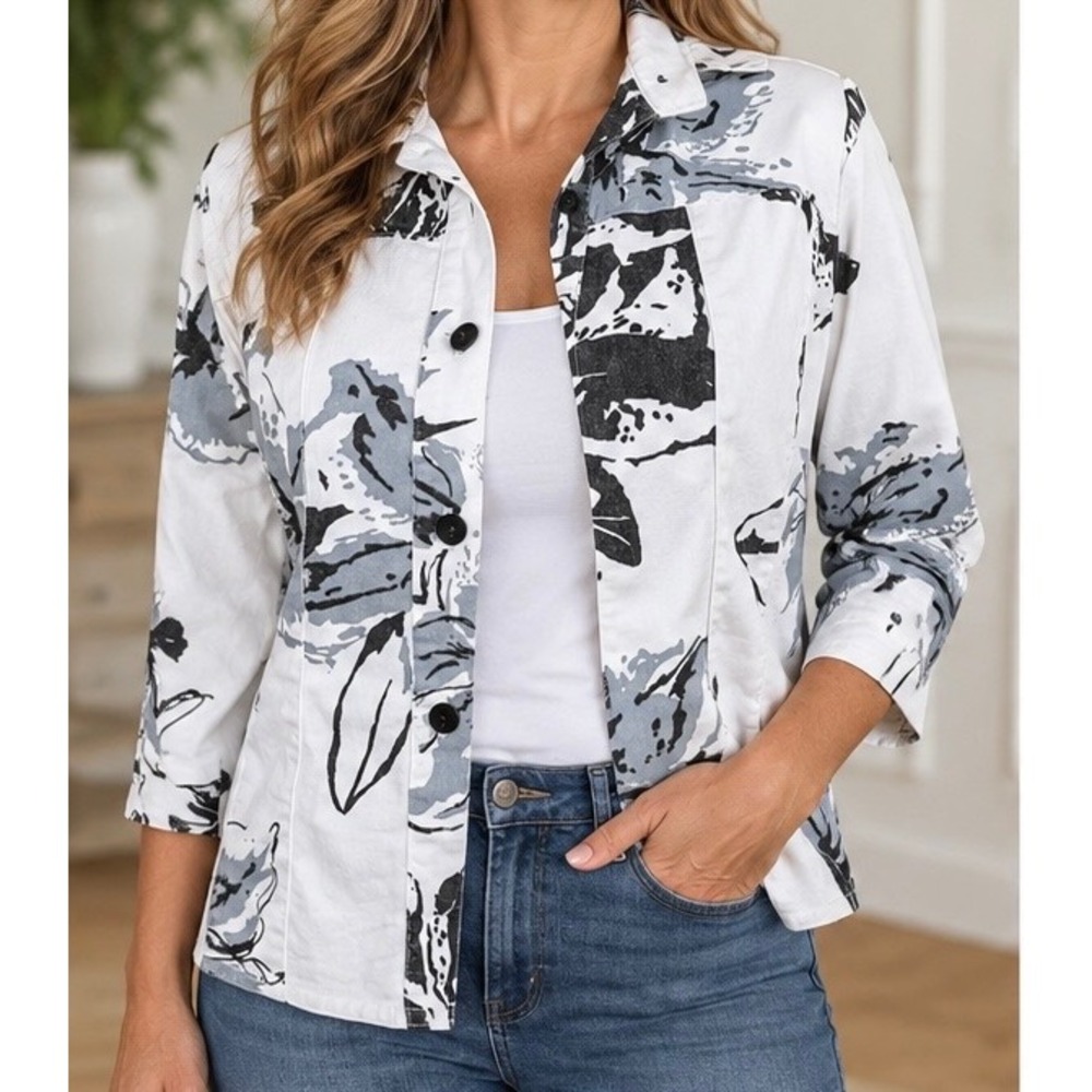 Dilly of California Floral Shirt Womens M White Gray Vintage Button Up USA Made